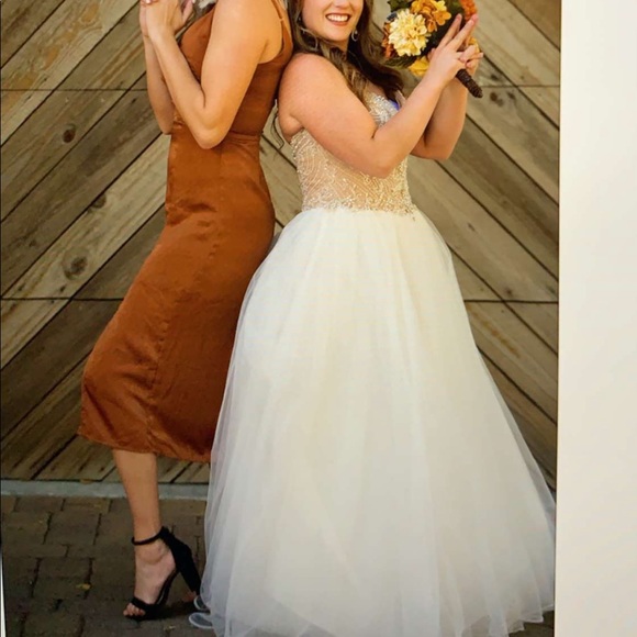 Lulu’s JOA Off Shoulder Leg Slit Midi Dress - Picture 10 of 10